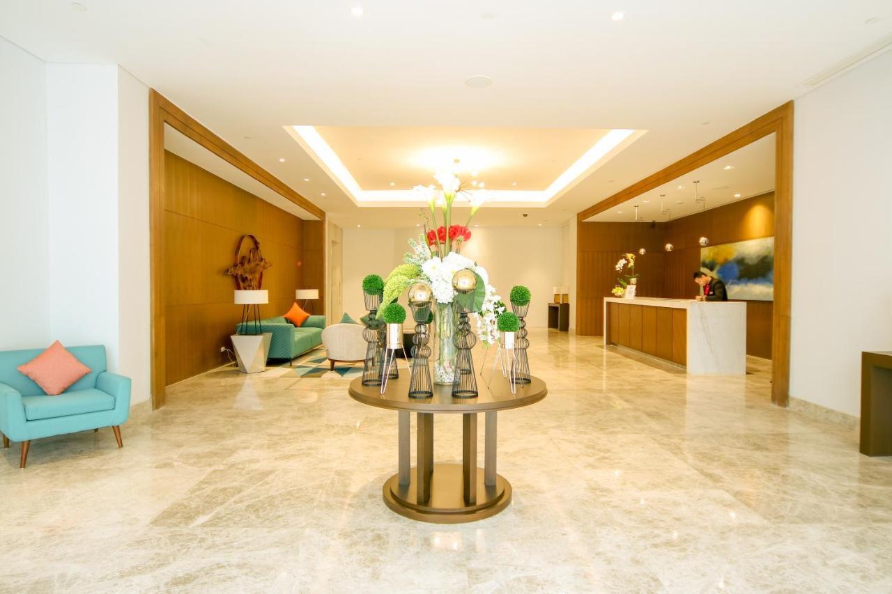 Hotel Lucky Chinatown Binondo Манила Экстерьер фото