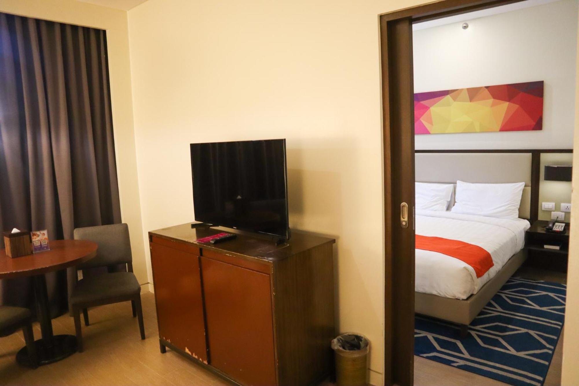 Hotel Lucky Chinatown Binondo Манила Экстерьер фото